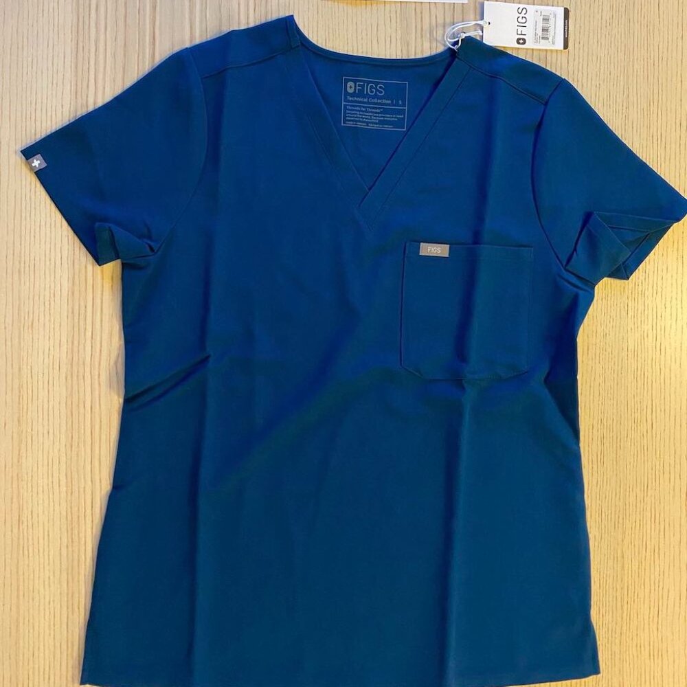 FIGS Catarina one pocket, SMALL, Deep Reef- BRAND NEW, NEVER WORN